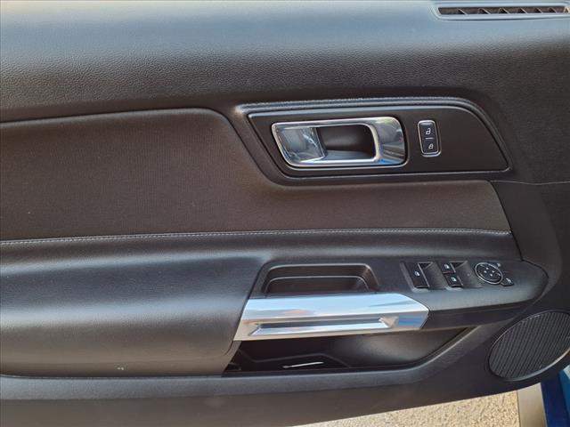 2017 Ford Mustang V6
