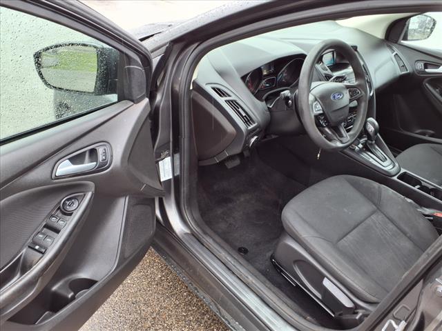 2018 Ford Focus SE - Photo 10