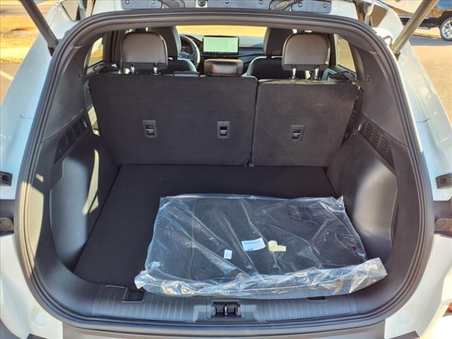 2025 Ford Escape ST-Line - Photo 11
