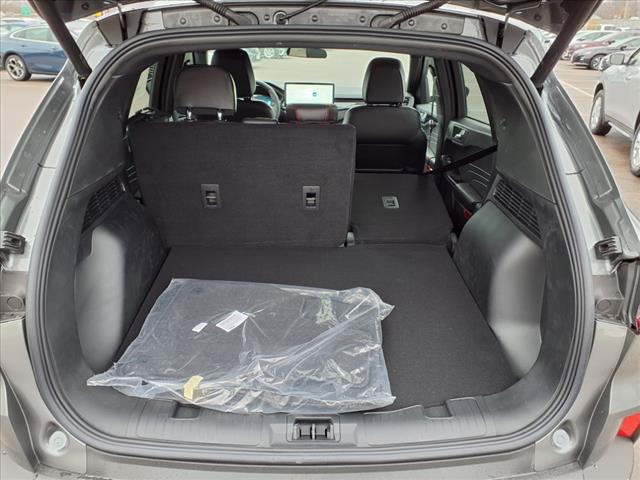 2025 Ford Escape ST-Line Select - Photo 11