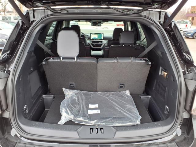 2025 Ford Explorer ST - Photo 11