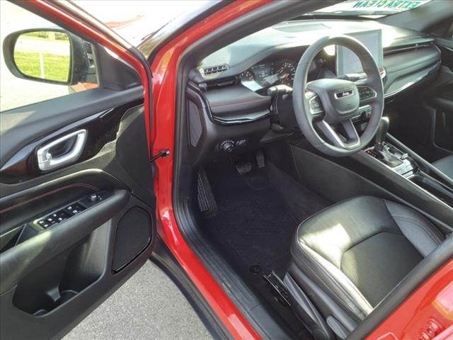 2024 Jeep Compass Trailhawk - Photo 11