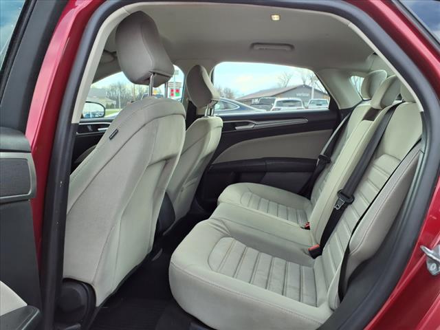2020 Ford Fusion S - Photo 11