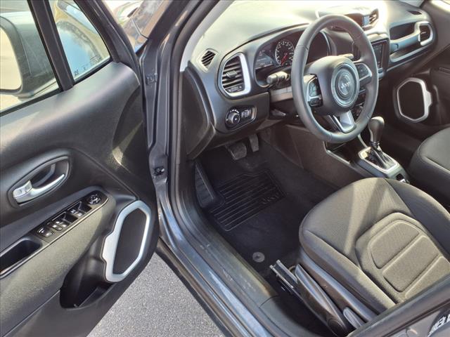 2021 Jeep Renegade Latitude - Photo 11