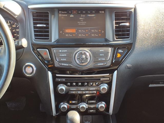 2019 Nissan Pathfinder SV - Photo 13