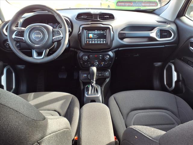 2021 Jeep Renegade Latitude - Photo 13