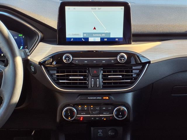 2022 Ford Escape Hybrid Titanium - Photo 14
