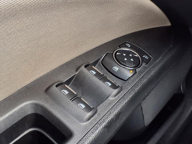 2020 Ford Fusion S - Photo 17