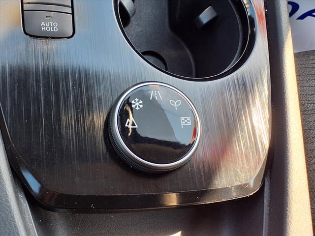 2023 Nissan Rogue SV - Photo 18