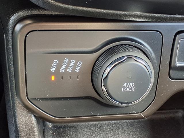 2021 Jeep Renegade Latitude - Photo 19
