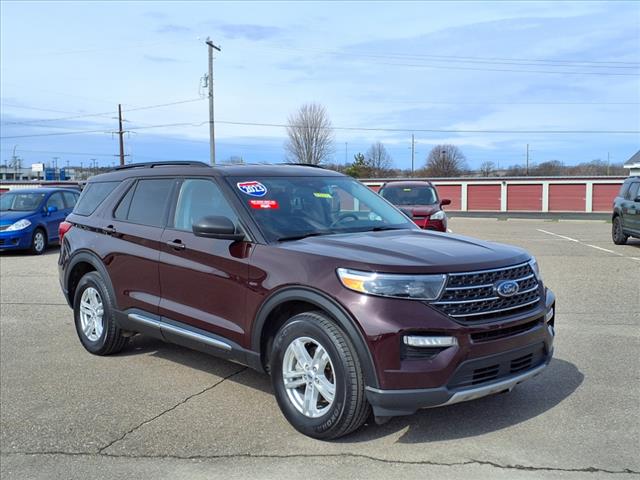 2023 Ford Explorer XLT - Photo 1