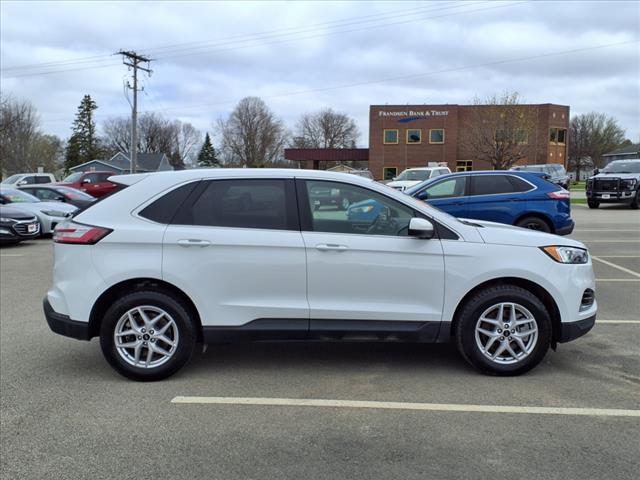 2024 Ford Edge SEL - Photo 2