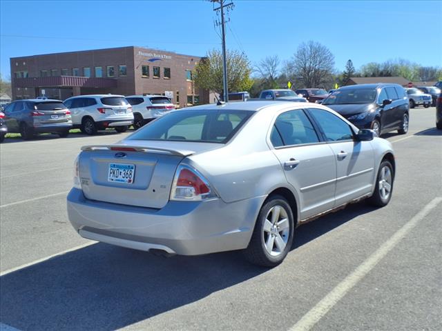 2008 Ford Fusion I4 SE - Photo 2