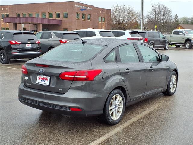 2018 Ford Focus SE - Photo 4