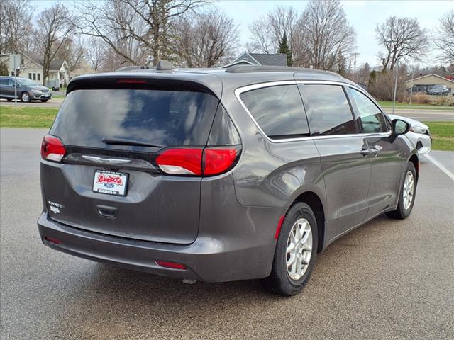 2021 Chrysler Voyager LXi - Photo 4
