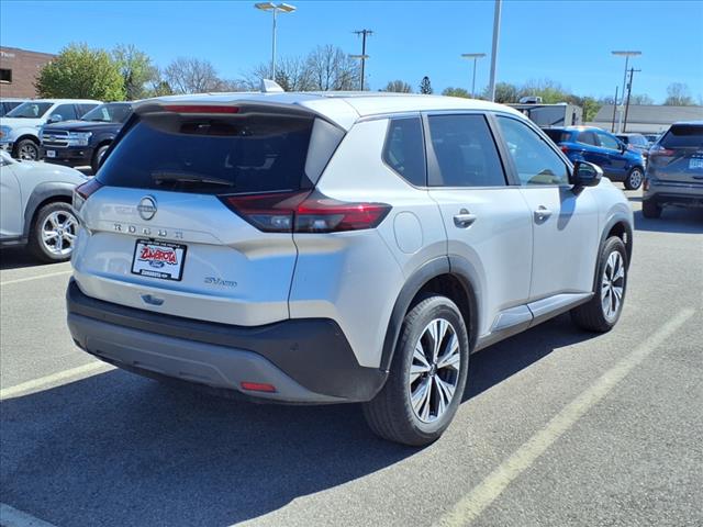 2023 Nissan Rogue SV - Photo 4