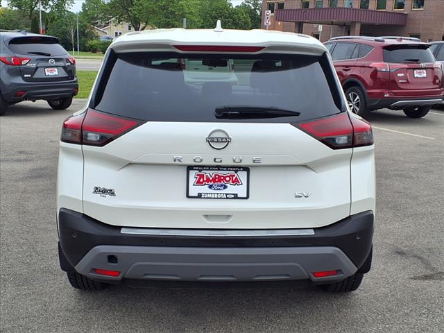 2023 Nissan Rogue SV - Photo 5