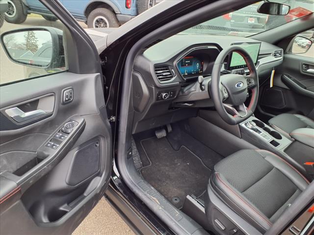 2025 Ford Escape ST-Line Select - Photo 6