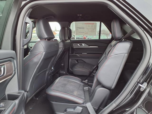 2025 Ford Explorer ST - Photo 7