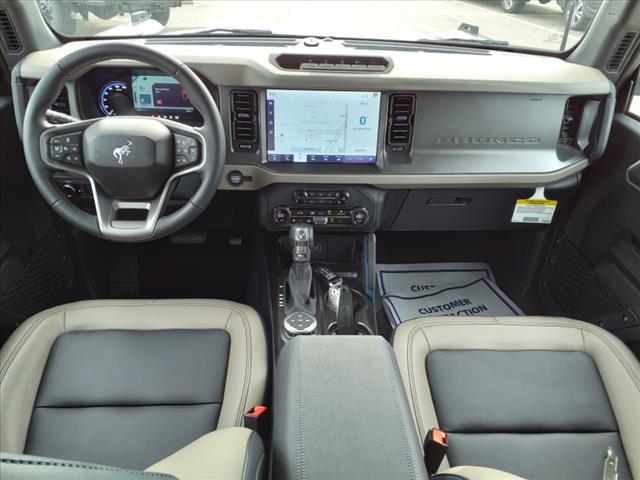 2024 Ford Bronco Wildtrak - Photo 8