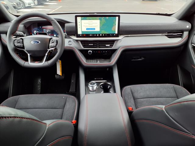 2025 Ford Explorer ST - Photo 8