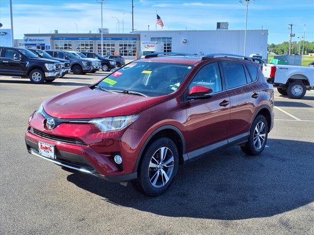 2018 Toyota RAV4 XLE - Photo 8