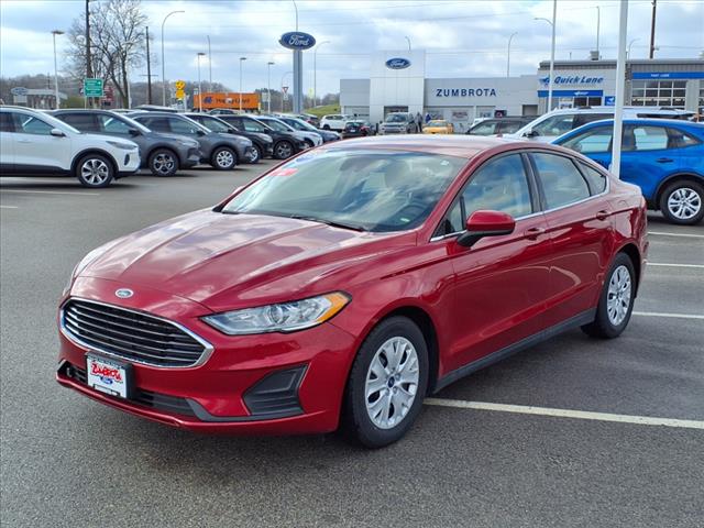 2020 Ford Fusion S - Photo 8