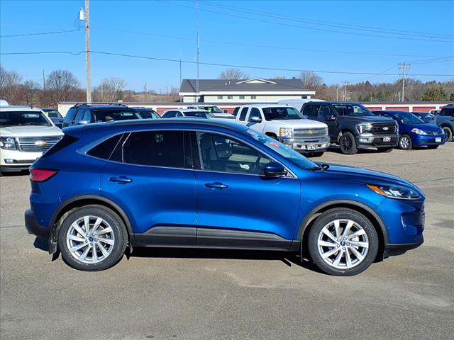 2022 Ford Escape Hybrid Titanium