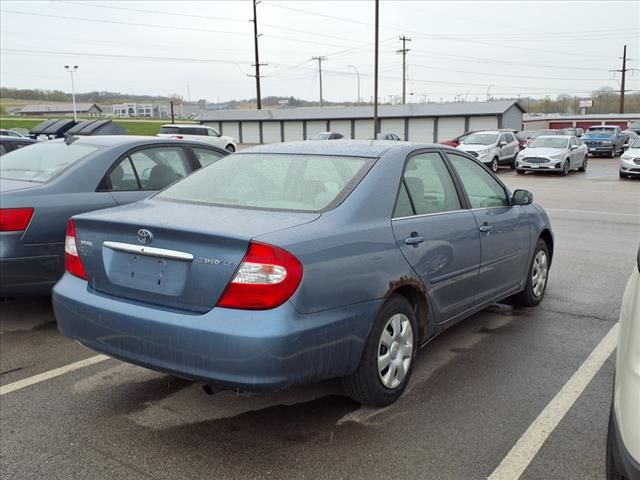 2004 Toyota Camry LE