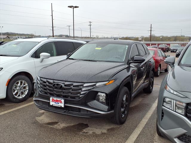 2024 Hyundai TUCSON SE