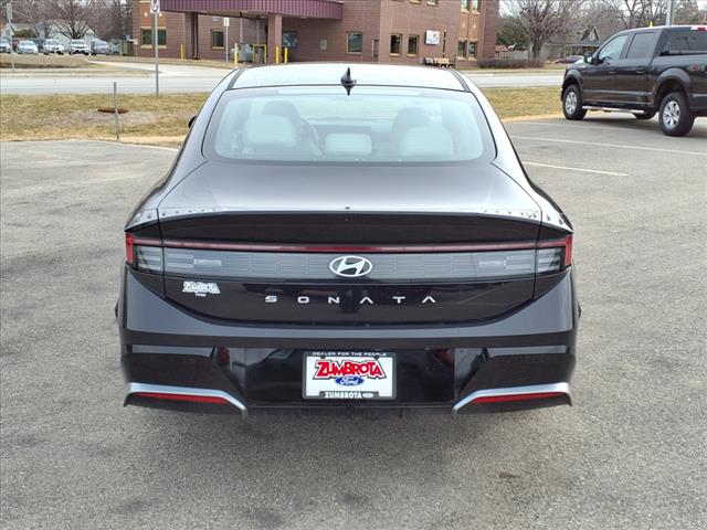 2025 Hyundai SONATA SEL