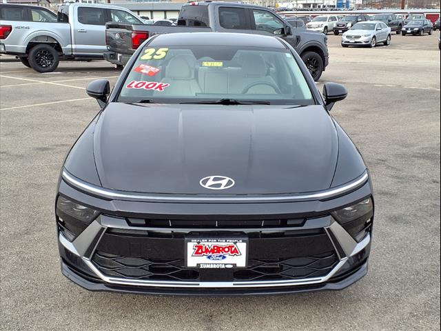 2025 Hyundai SONATA SEL