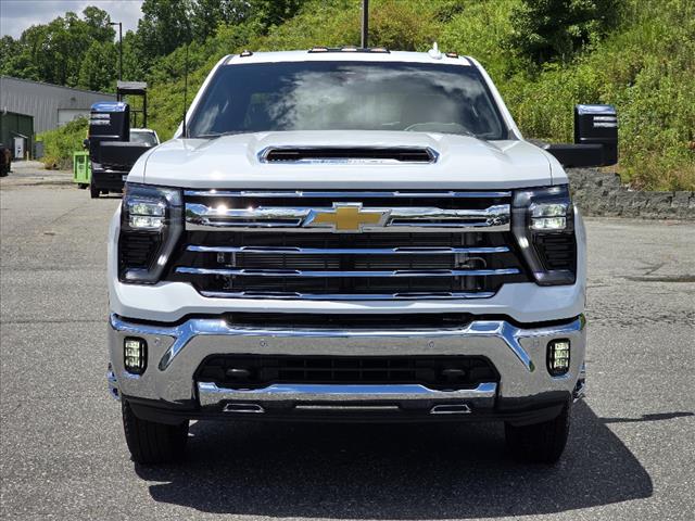 2025 Chevrolet Silverado 3500HD LTZ