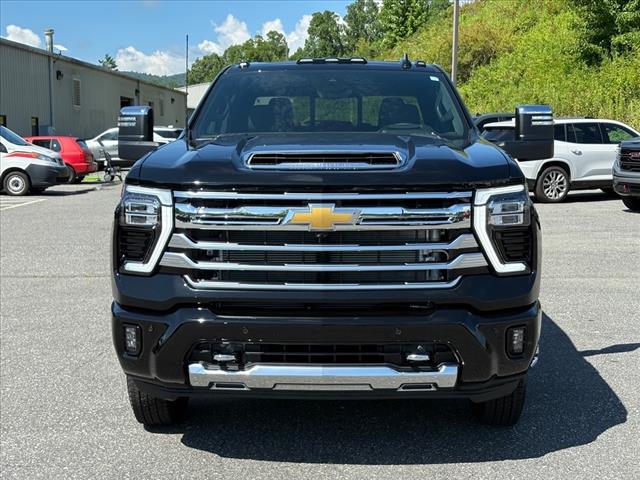 2025 Chevrolet Silverado 3500HD High Country