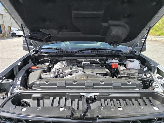 2025 Chevrolet Silverado 2500HD ZR2 4WD w/ Technology Pkg