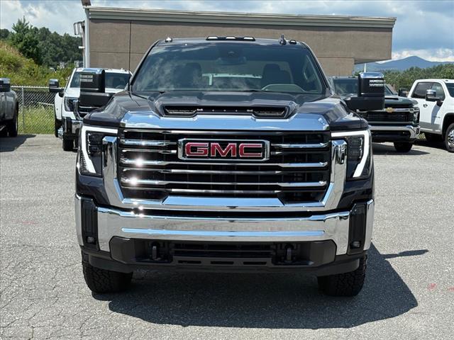 2025 GMC Sierra 2500HD SLT 4WD w/ X31 Off-Road and Protection Pkg