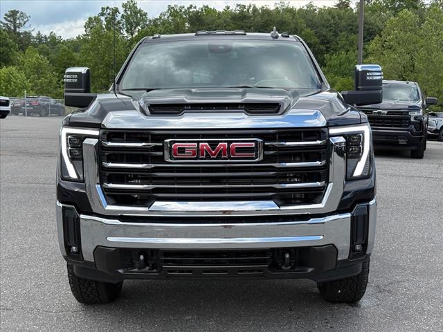 2025 GMC Sierra 2500HD SLT 4WD w/ X31 Off-Road and Protection Pkg