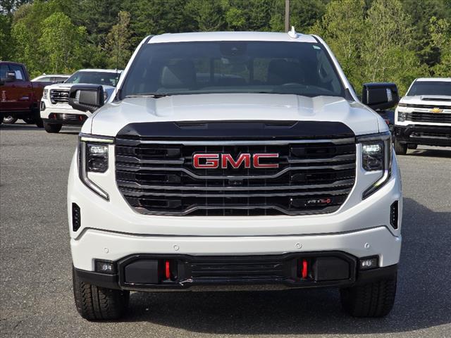 2025 GMC Sierra 1500 AT4 4WD w/ Technology Pkg