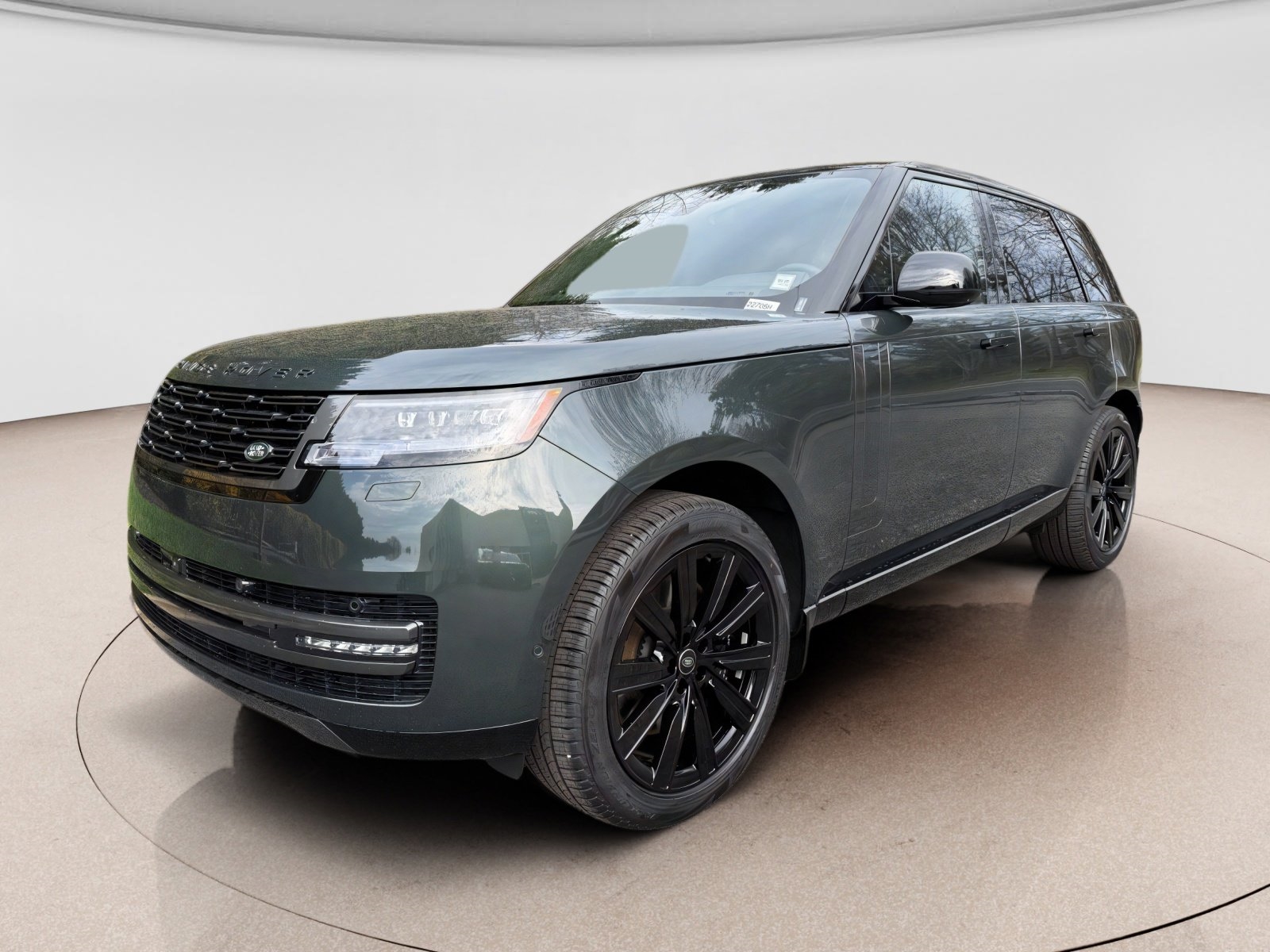 2025 Land Rover Range Rover P530 SE AWD