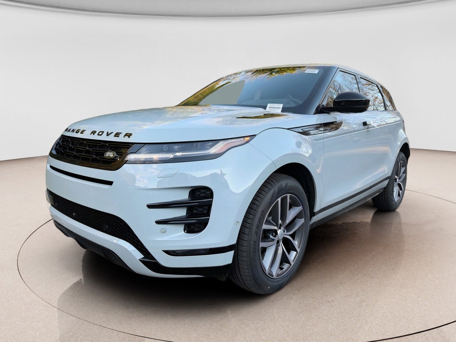 2026 Land Rover Range Rover Evoque P250 Dynamic SE AWD