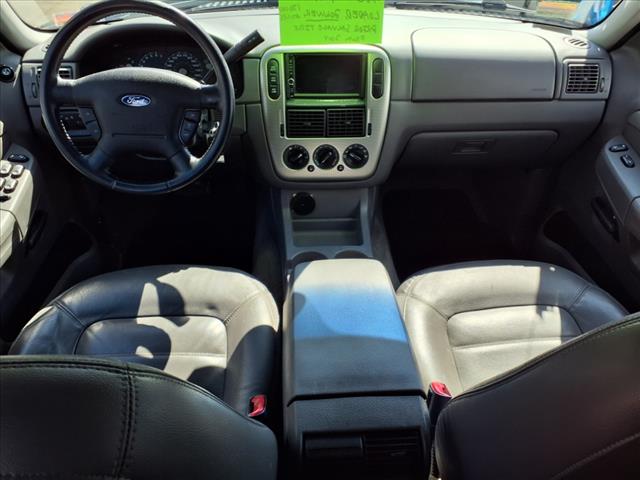 2003 Ford Explorer XLT