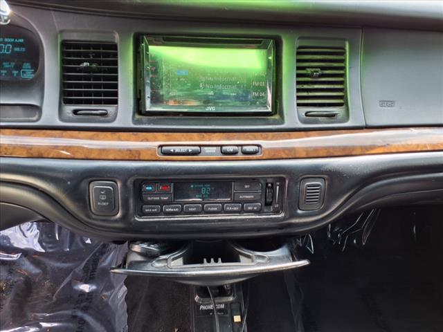 1997 Lincoln Town Car Executive