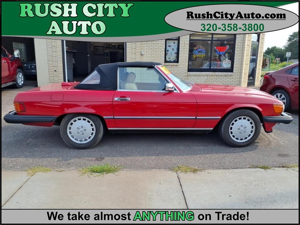 1987 Mercedes-Benz 560-Class