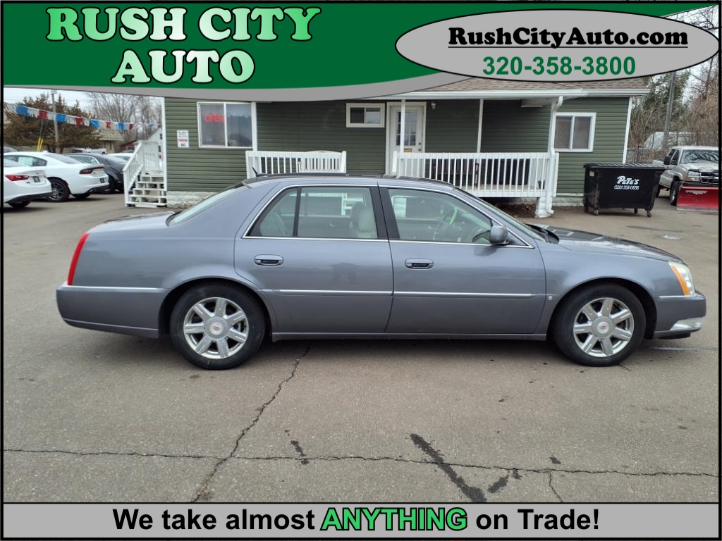 2007 Cadillac DTS Base