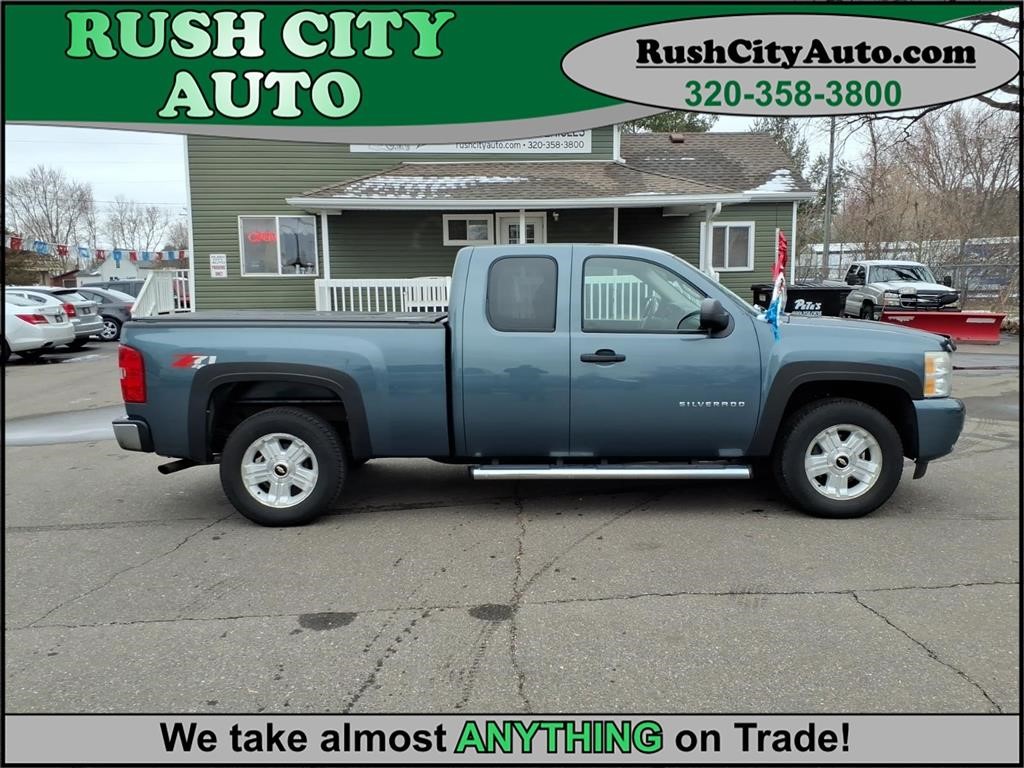 2011 Chevrolet Silverado 1500 LT - main photo