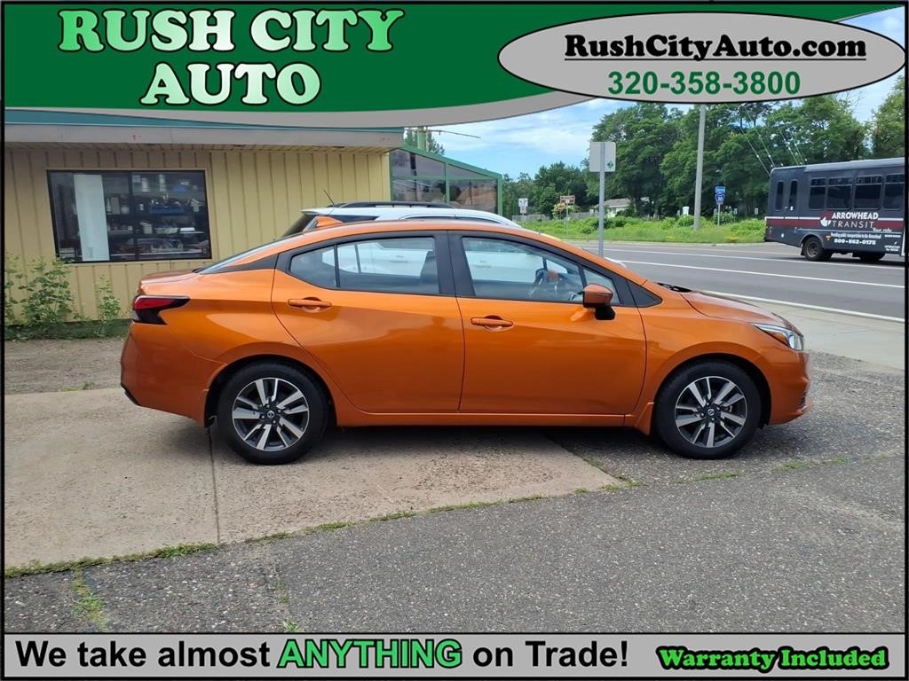 2021 Nissan Versa 1.6 SV CVT's photo