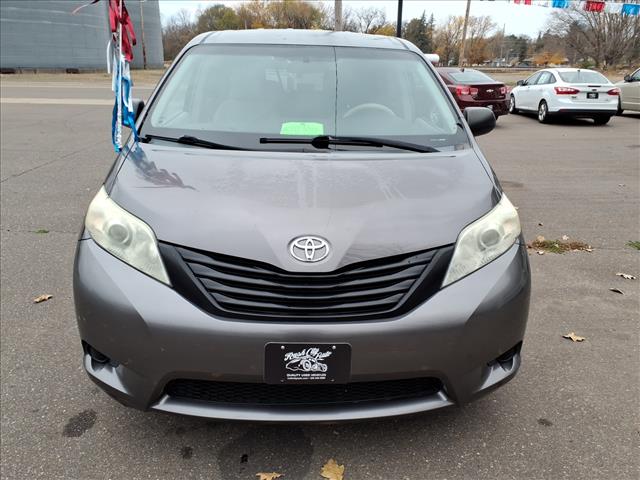 2011 Toyota Sienna Base 7-Passenger