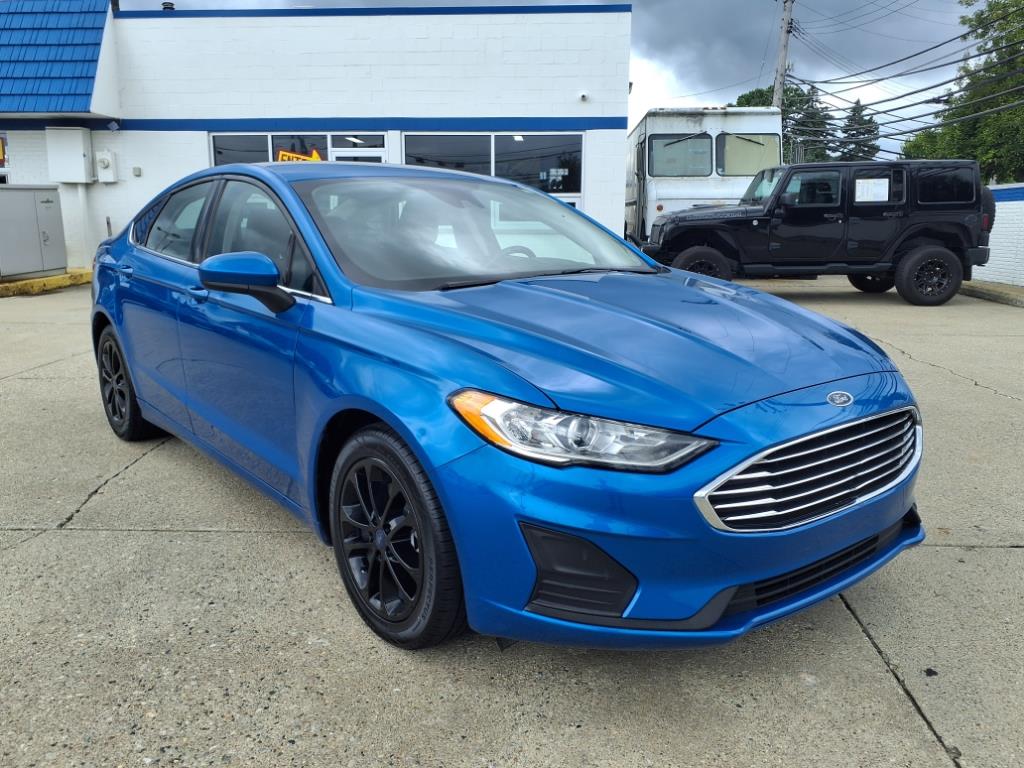 2020 Ford Fusion SE