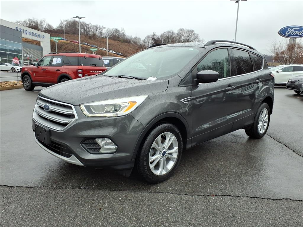 2017 Ford Escape Titanium Sport photo 4