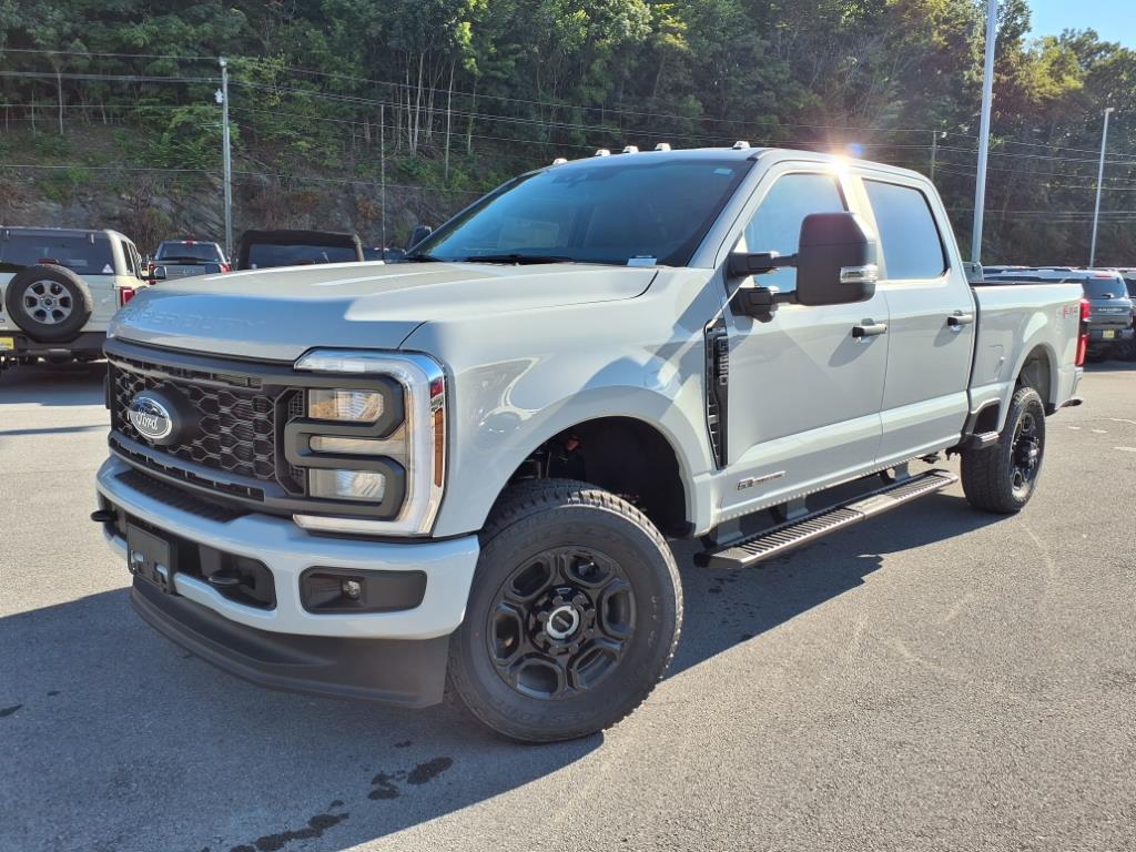 2026 Ford F-250 XL photo 4